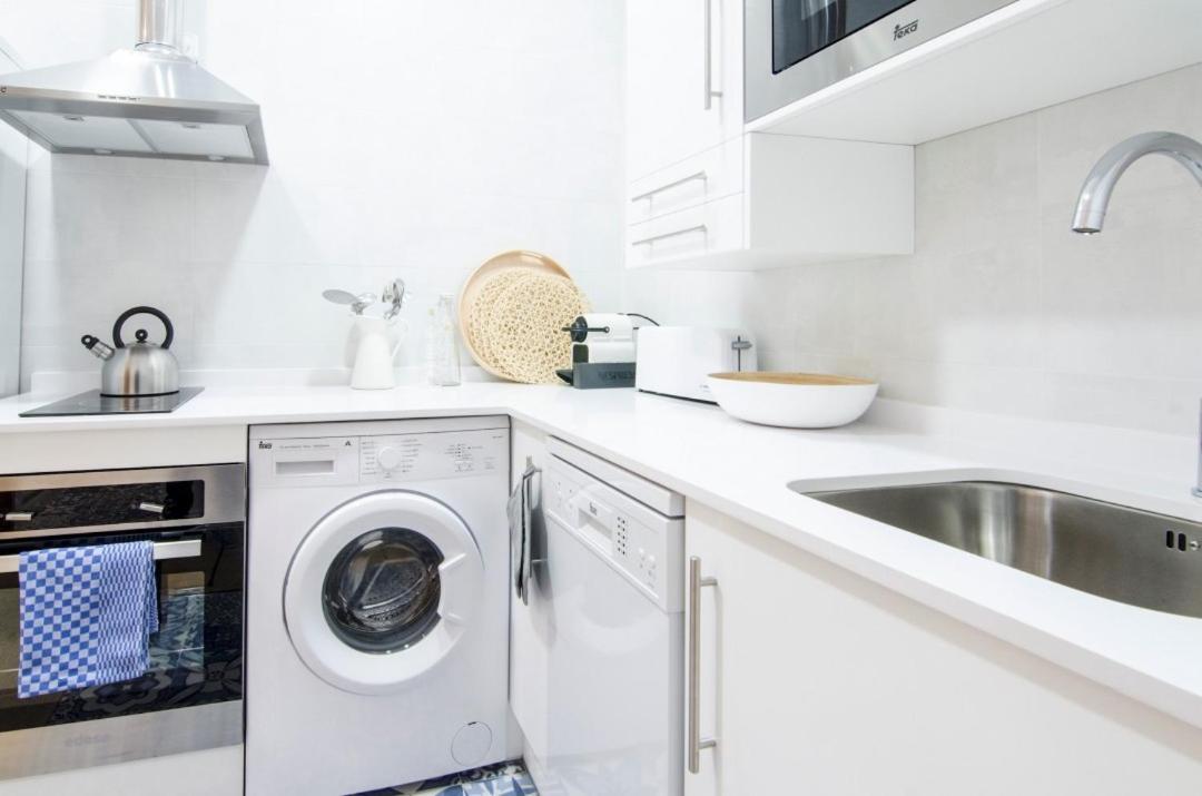 Comfy And Centric- 2Bd 1Bth- Espoz Y Mina Appartement Madrid Buitenkant foto